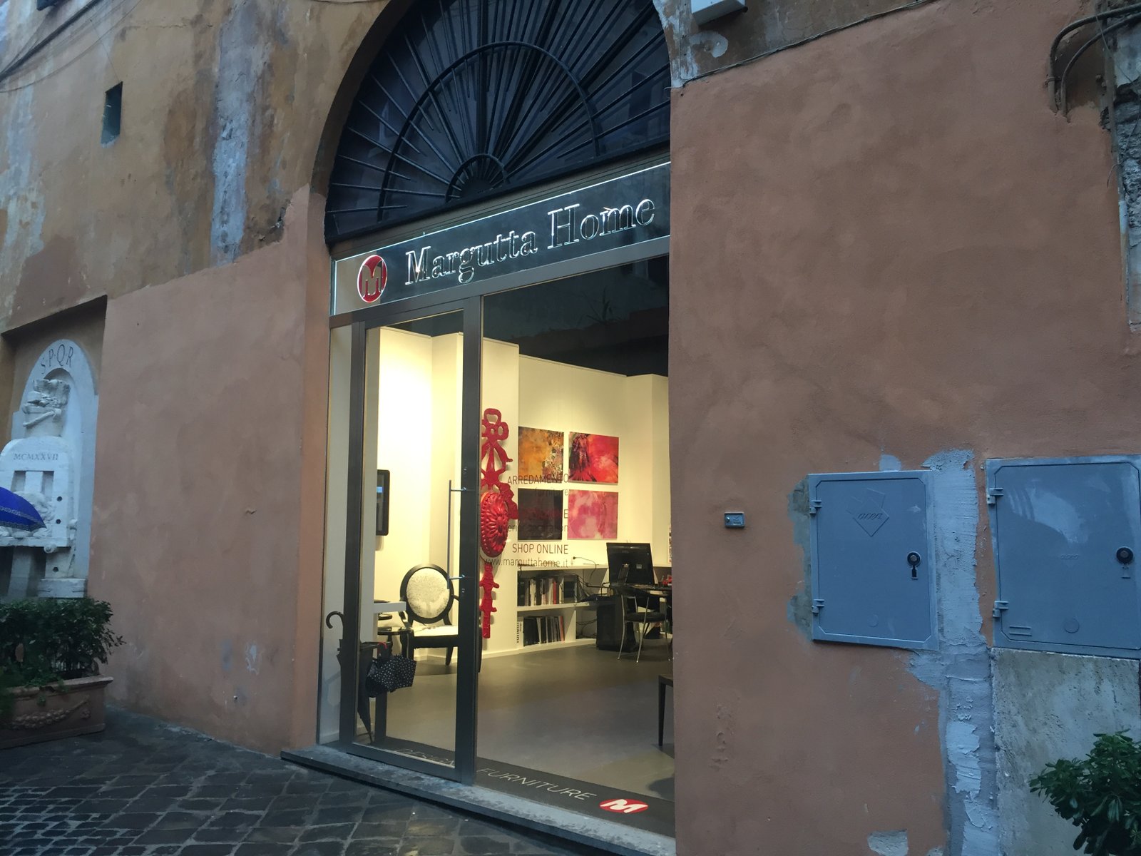 artists / alternatives at Margutta Home. Via Margutta 55. From 22 February  - 30 March, 2018